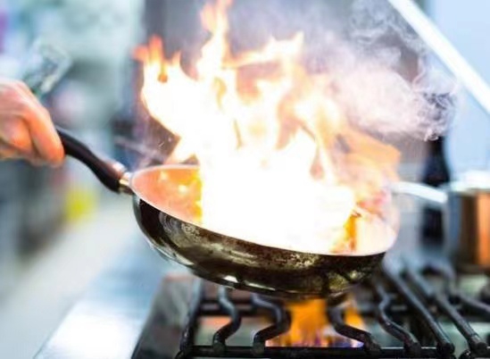 新型廚房燃料油種類(lèi)優(yōu)劣勢(shì)詳解